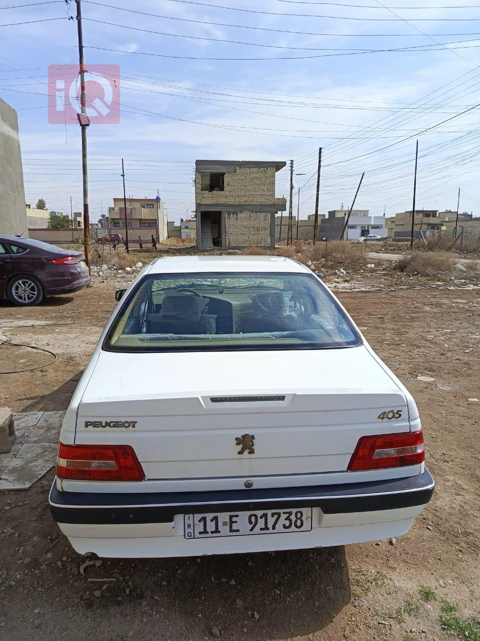 بيجو 405